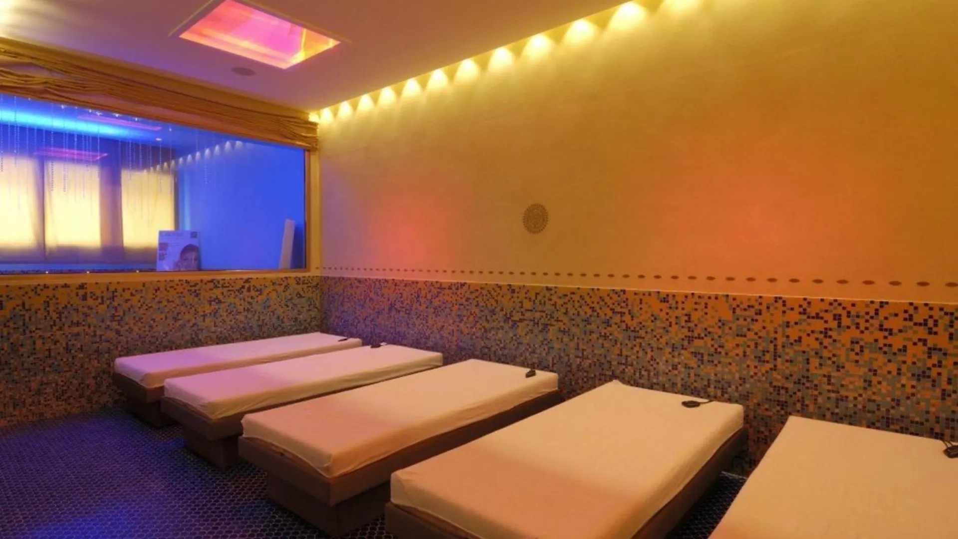 Enjoy Bibione In Our Serene Flat 0*,